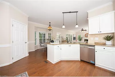 2686 Glen Forest Drive, Winston-Salem, NC 27103 - Photo 18