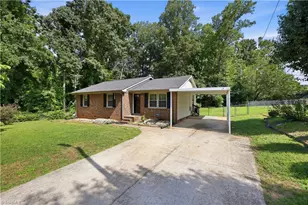 5503 Mallard Dr, Browns Summit, NC 27214 - Photo 1