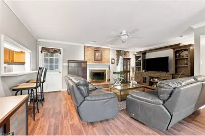 5009 Mallard Lake Drive, Greensboro, NC 27406 - Photo 6