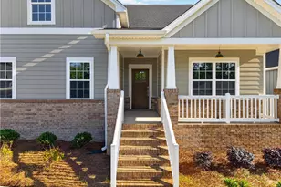 2565 High Meadow Dr, Asheboro, NC 27205 - Photo 4