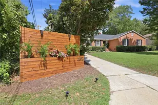 2302 Hathaway Dr, Greensboro, NC 27408 - Photo 38