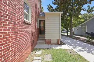 1111 Grayland St, Greensboro, NC 27408 - Photo 38