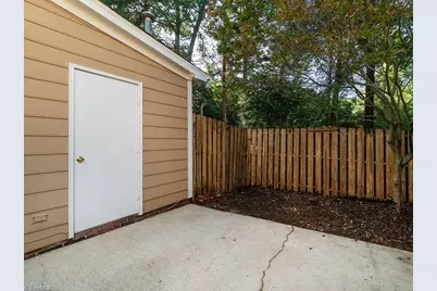 1108 Summer Place, Greensboro, NC 27410 - Photo 24