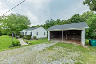 4221 Nc Hwy 135, Stoneville, NC 27048 - Photo 4