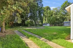 1020 Franklin St, Winston-Salem, NC 27101 - Photo 30