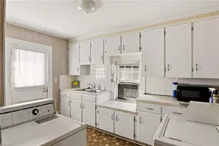 1020 Franklin St, Winston-Salem, NC 27101 - Photo 24