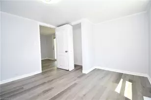 5075 Baux Mountain Rd, Winston-Salem, NC 27105 - Photo 18
