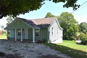 5075 Baux Mountain Rd, Winston-Salem, NC 27105 - Photo 26