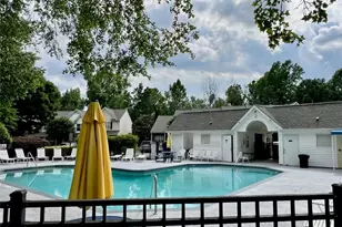 88 Tannenbaum Cir, Greensboro, NC 27410 - Photo 2