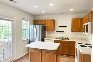 88 Tannenbaum Cir, Greensboro, NC 27410 - Photo 6