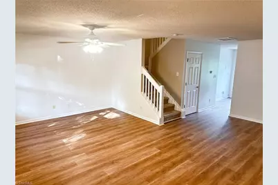 88 Tannenbaum Circle, Greensboro, NC 27410 - Photo 4