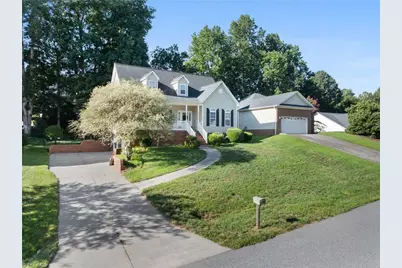 220 Coghill Drive, Winston-Salem, NC 27103 - Photo 2