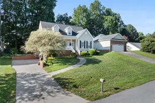 220 Coghill Dr, Winston-Salem, NC 27103 - Photo 2
