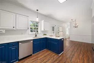 220 Coghill Dr, Winston-Salem, NC 27103 - Photo 10