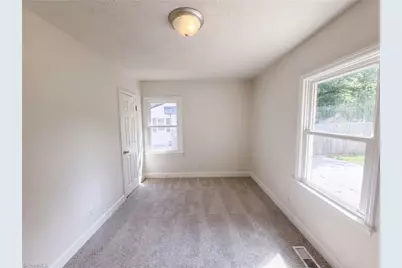 4503 Southern Webbing Mill Road, Greensboro, NC 27405 - Photo 16