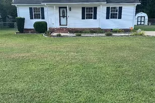 105 Bell Dr, Thomasville, NC 27360 - Photo 1