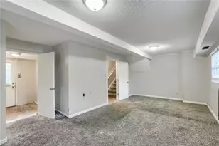 4114 Farmbrooke Dr, Greensboro, NC 27407 - Photo 18