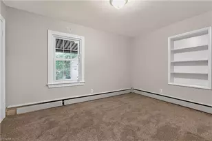 807 W Jackson St, Mayodan, NC 27027 - Photo 16