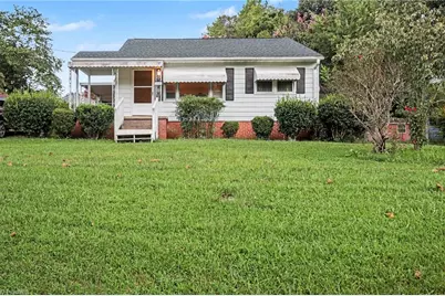 2006 N Ashland Drive, Burlington, NC 27217 - Photo 2