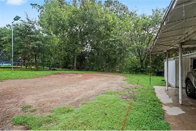 2006 N Ashland Drive, Burlington, NC 27217 - Photo 14