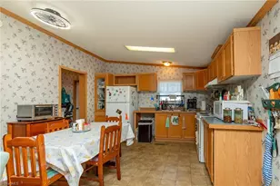 1025 E Holly Grove Rd, Lexington, NC 27292 - Photo 12