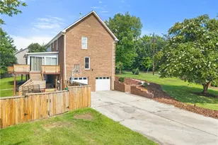 733 Old Mill Rd, High Point, NC 27265 - Photo 46