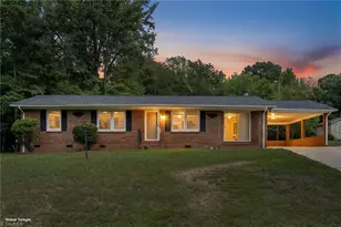 199 Rolling Hill Dr, Reidsville, NC 27320 - Photo 2