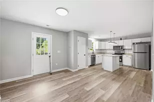 323 4th St, High Point, NC 27260 - Photo 12