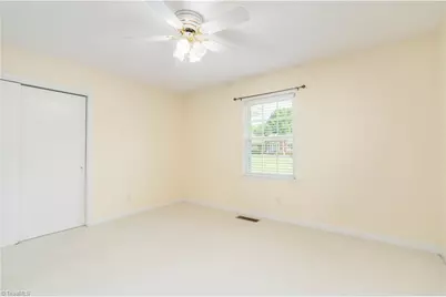 2910 Hope Valley Road, Winston-Salem, NC 27106 - Photo 20