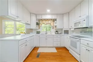 2910 Hope Valley Rd, Winston-Salem, NC 27106 - Photo 10