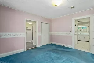 709 E Sunrise Ave, Thomasville, NC 27360 - Photo 18