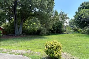 335 Gregg St, Archdale, NC 27263 - Photo 6