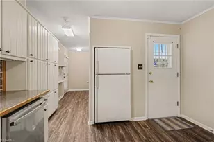 3848 Hillsdale Park Dr, Sophia, NC 27350 - Photo 8