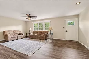 3848 Hillsdale Park Dr, Sophia, NC 27350 - Photo 4