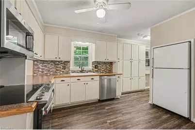 3848 Hillsdale Park Drive, Sophia, NC 27350 - Photo 6