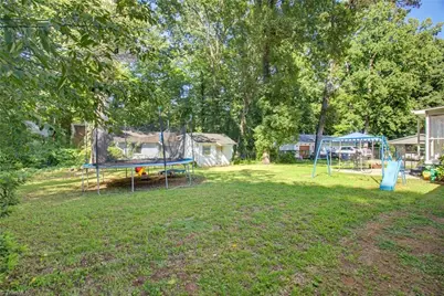 1817 Fairview Boulevard, Winston-Salem, NC 27127 - Photo 32