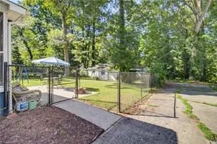 1817 Fairview Blvd, Winston-Salem, NC 27127 - Photo 28