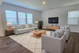 5525 Hydrangea St, Winston-Salem, NC 27104 - Photo 6