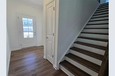 5525 Hydrangea Street, Winston-Salem, NC 27104 - Photo 4