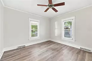803 Tucker St, Burlington, NC 27215 - Photo 8