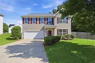 1103 Southwind Ct, Mebane, NC 27302 - Photo 2