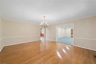 4331 Woodbourne Dr, Clemmons, NC 27012 - Photo 10