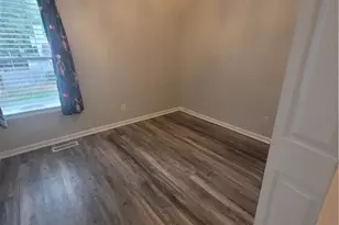 26 Brandy Ct, Greensboro, NC 27409 - Photo 12