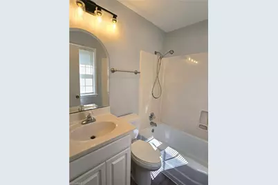 2402 Chatham Drive, Greensboro, NC 27408 - Photo 12