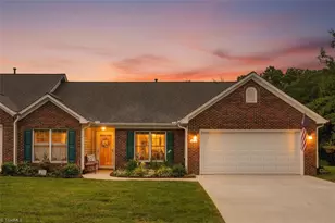 3027 Maple Ave, Burlington, NC 27215 - Photo 1