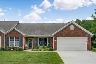 3027 Maple Ave, Burlington, NC 27215 - Photo 1