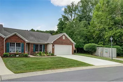 3027 Maple Avenue, Burlington, NC 27215 - Photo 2