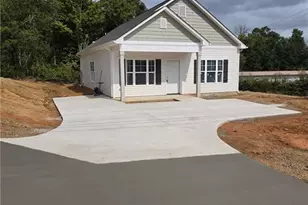 1396 Piedmont Dr, Lexington, NC 27295 - Photo 2