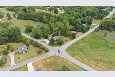 1771 Griffin Road, Madison, NC 27025 - Photo 4