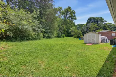 4889 Baux Mountain Road, Winston-Salem, NC 27105 - Photo 26